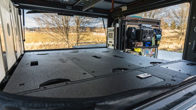 Alu-Cab Alu-Cabin Canopy Camper - Sleep Deck Panel - Utility Module to ...
